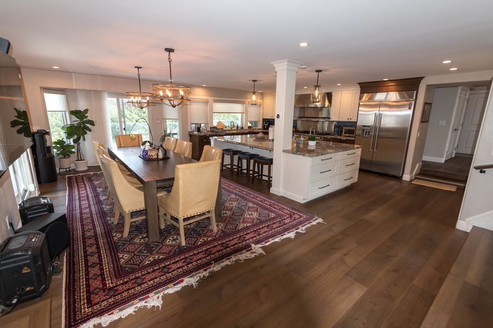 Dining table for ten and chef's kitchen